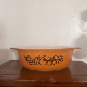 Vintage PYREX old orchard casserole dish